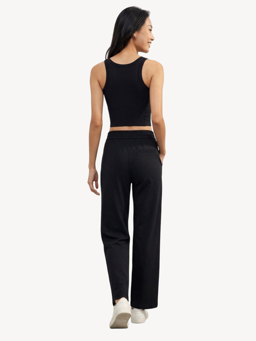 Built-In Bra Longline Yoga Tank — Light Support
